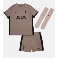 Camiseta Tottenham Hotspur Cristian Romero #17 Tercera Equipación Replica 2023-24 para niños mangas cortas (+ Pantalones cortos)